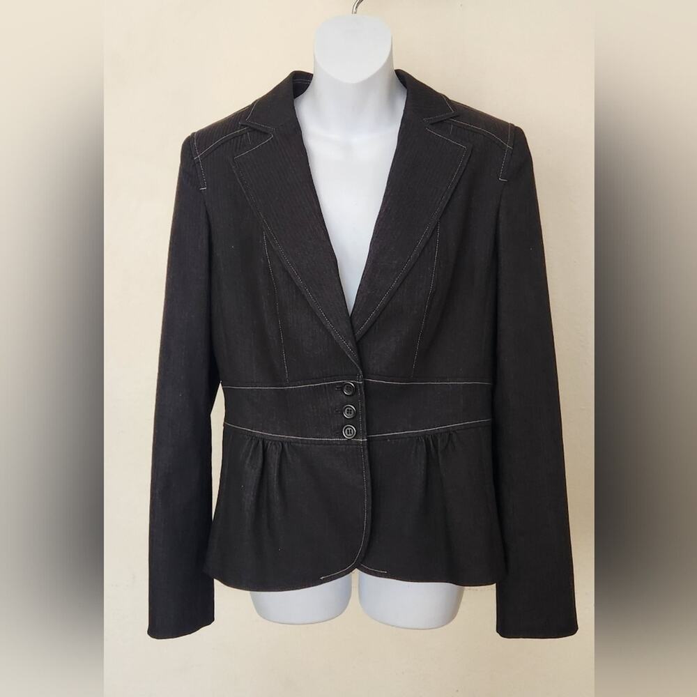 LOFT Ann Taylor Black Striped Blazer - White Contrast Stitch - Lace-Up Back - 10 - Picture 3 of 13
